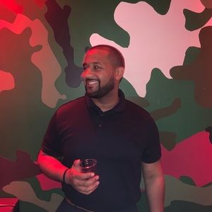 Meet your Posher, Victor